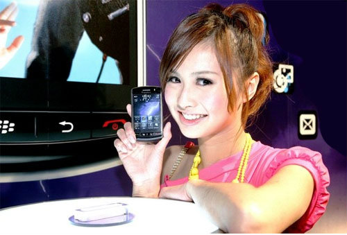 แบล็คเบอร์รี่จะเปิดตัวรุ่นใหม่ ราคา 5,900 บาท