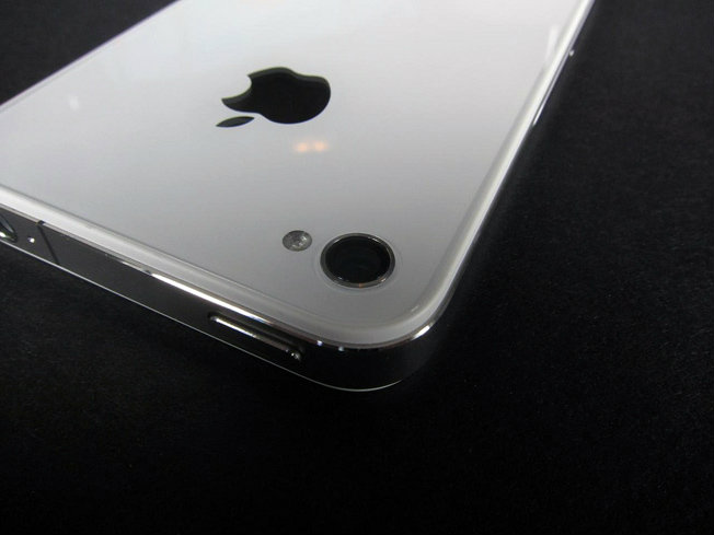 นักวิเคราะห์คาด iPhone 5 มาพร้อม 4G LTE แน่นอน