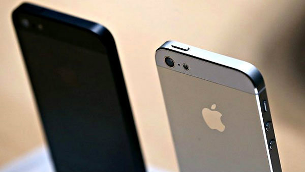 ผู้ใช้ iPhone เกือบครึ่ง ยินดีเปลี่ยนไปใช้ iPhone 5S หรือ iPhone 5C ทันทีที่วางจำหน่าย
